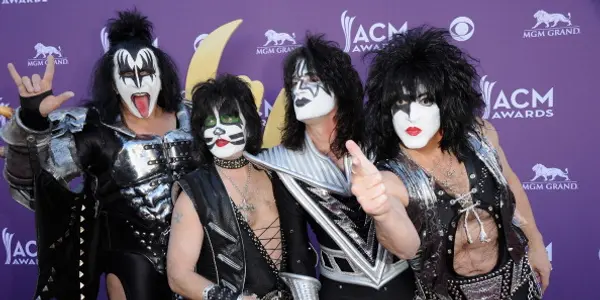 Kiss