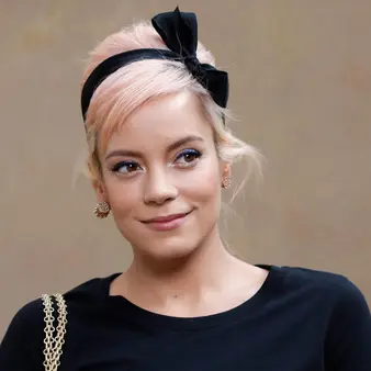 In 2009, Lily Allen Turned Down $600 To Peform A Concert In A Virtual Game. No Biggie, Right? Well, The Gig Paid In Bitcoin