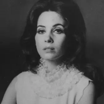 Barbara Parkins Net Worth