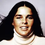 Ali MacGraw Net Worth