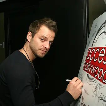 Carmine Giovinazzo Net Worth