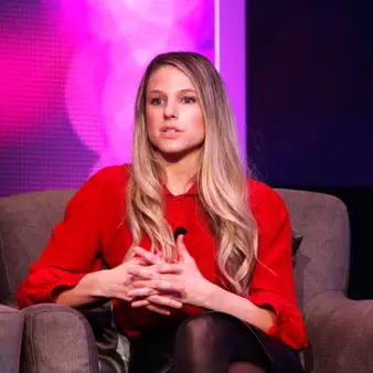 Lisa Donovan Net Worth