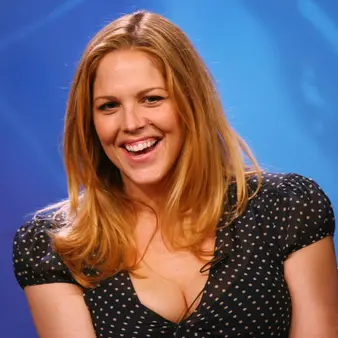 Mary McCormack Net Worth