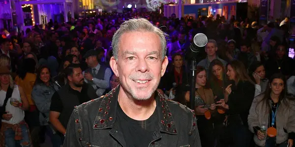 Elvis Duran