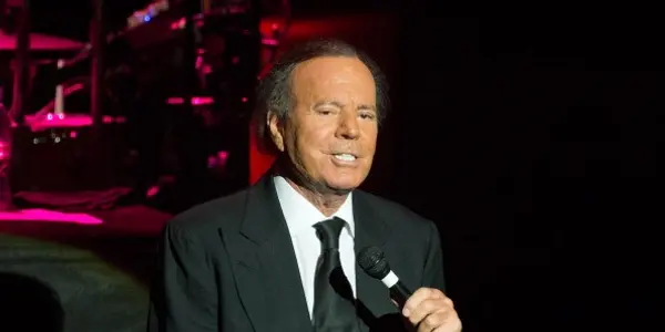 Julio Iglesias