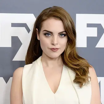 Elizabeth Gillies Net Worth