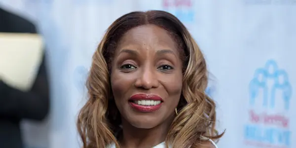 Stephanie Mills