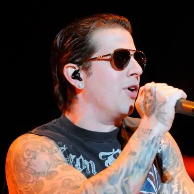 M. Shadows