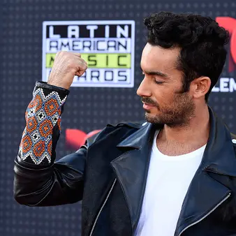 Aarón Díaz Net Worth