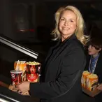 Donna Dixon Net Worth