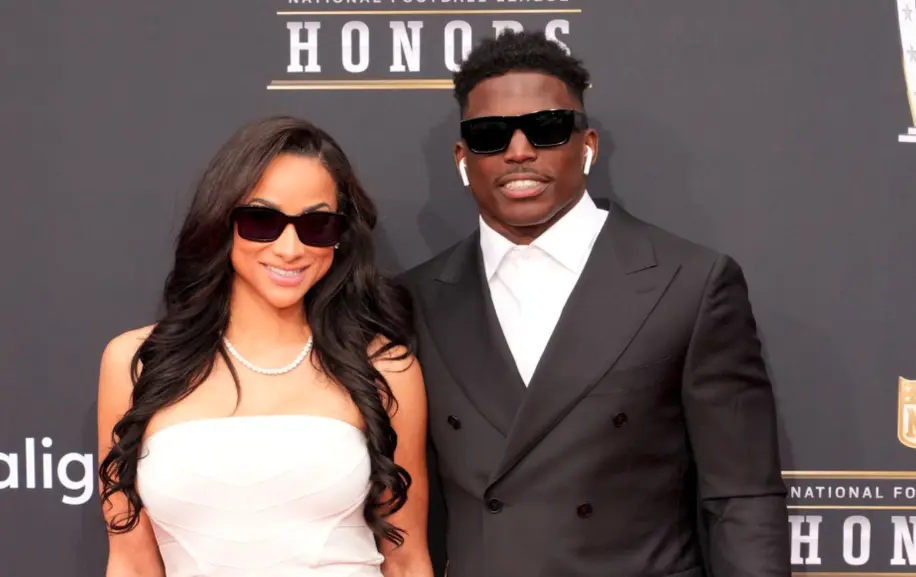 Tyreek Hill Makes $840,000 Per Week During The Season After Taxes. And With 10 Kids And A Very Expensive Divorce… He Needs Every Penny