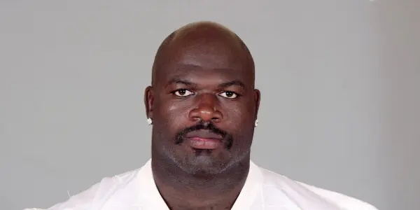 Leonard Davis
