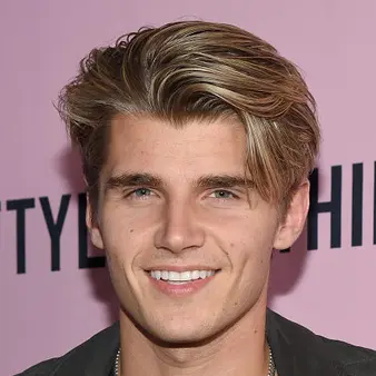 Twan Kuyper Net Worth