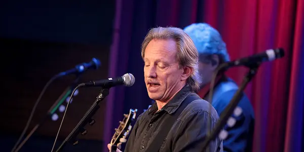 Dewey Bunnell