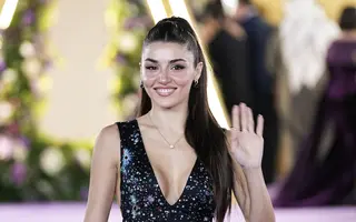 Hande Erçel Net Worth
