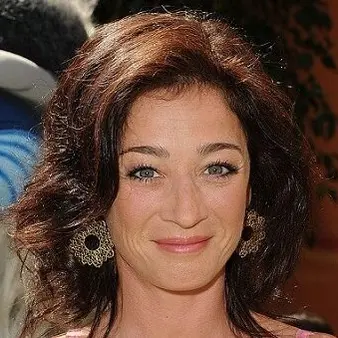 Moira Kelly Net Worth