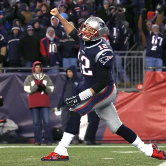 A Tom Brady-Authorized Super Bowl LI Replica Ring Is Up For Auction