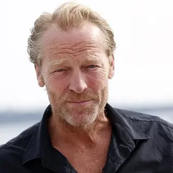 Iain Glen Net Worth