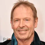 Simon Kirke Net Worth