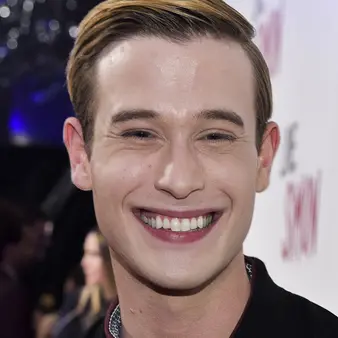 Tyler Henry Net Worth