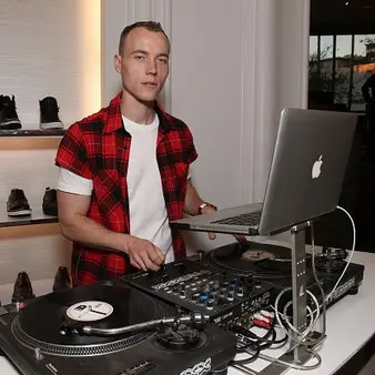 DJ Skee Net Worth