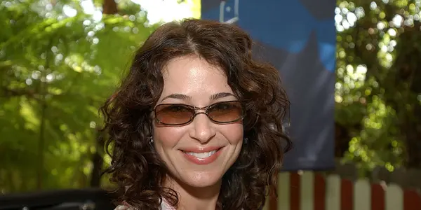 Julie Warner