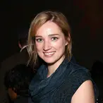 Kristen Connolly Net Worth