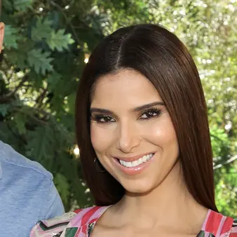 Roselyn Sanchez Net Worth