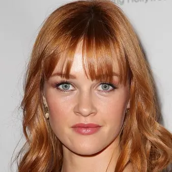 Ambyr Childers Net Worth