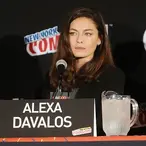 Alexa Davalos Net Worth