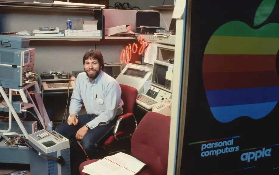 "I'm The Happiest Person Ever": Steve Wozniak Drops Zen Comment Dunk On Snarky Internet Critics Of His "Lack" Of Enormous Wealth