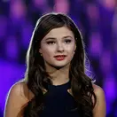 Stefanie Scott