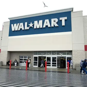 How The Walton Family Became The Richest Family In America, With A Combined Net Worth Of $247 Billion