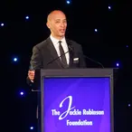 Byron Pitts Net Worth