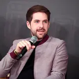 Ian Andrew Hecox Net Worth