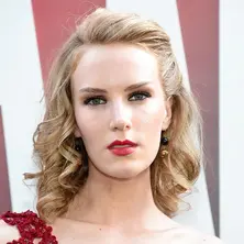 Charlotte Kirk Net Worth