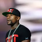 Floyd Mayweather's Career Earnings Will Top $1 BILLION After Conor McGregor Fight