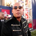 Cosculluela Net Worth