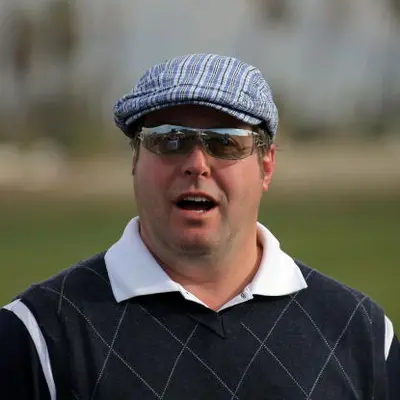 Gary Valentine