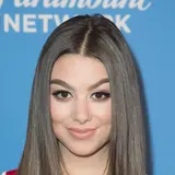 Kira Kosarin Net Worth
