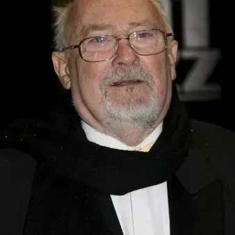 Edward Woodward Net Worth