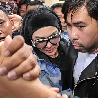 Syahrini Net Worth