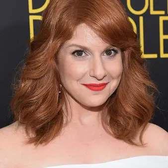 Julie Klausner Net Worth