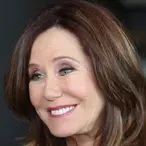 Mary McDonnell Net Worth