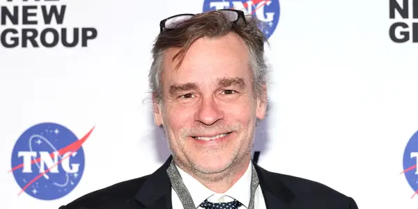 Robert Sean Leonard