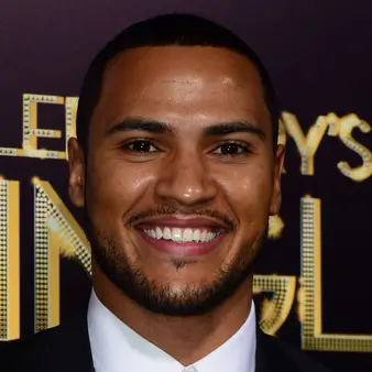 Andre Hall Net Worth