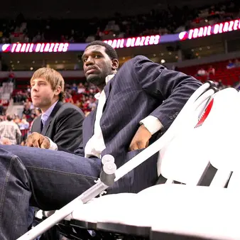 Former Number One Pick Greg Oden Is Trying To Revitalize His Career In China