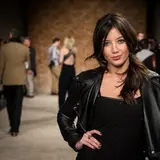Daisy Lowe Net Worth