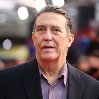 Ciarán Hinds Net Worth