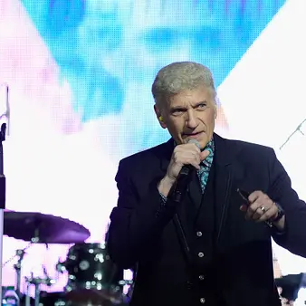 Dennis DeYoung Net Worth
